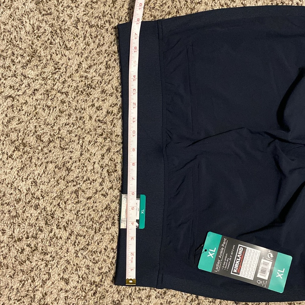 Brand new ladies’ ankle pant - Picture 4 of 6